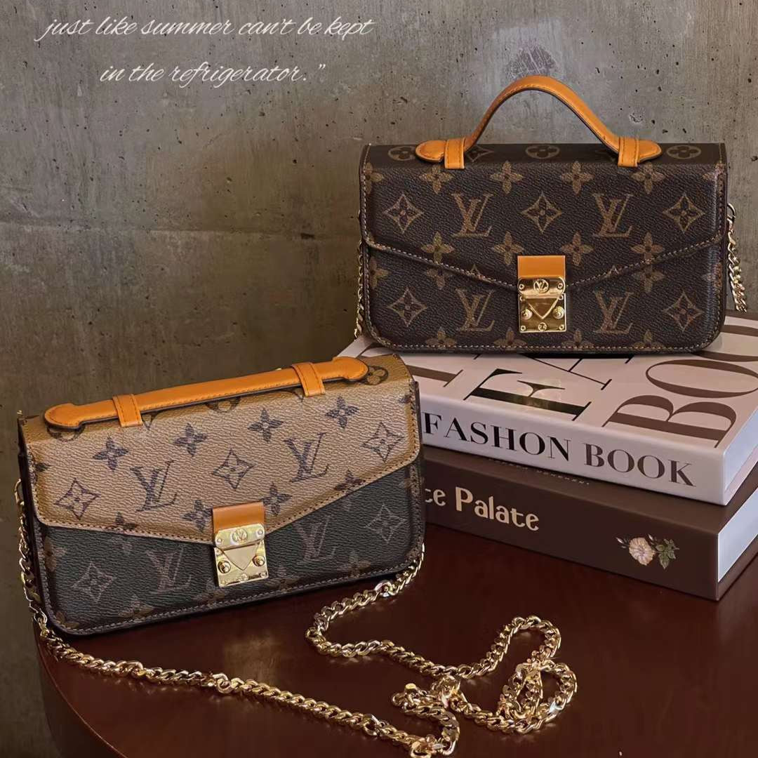 Monogram Canvas Bag Hand Held Crossbody Chain Mobile Phone Roxy New