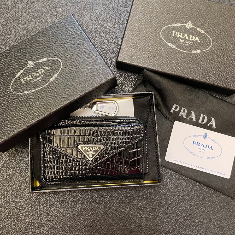 Classic Wallet Card Holder - Luxury Edition