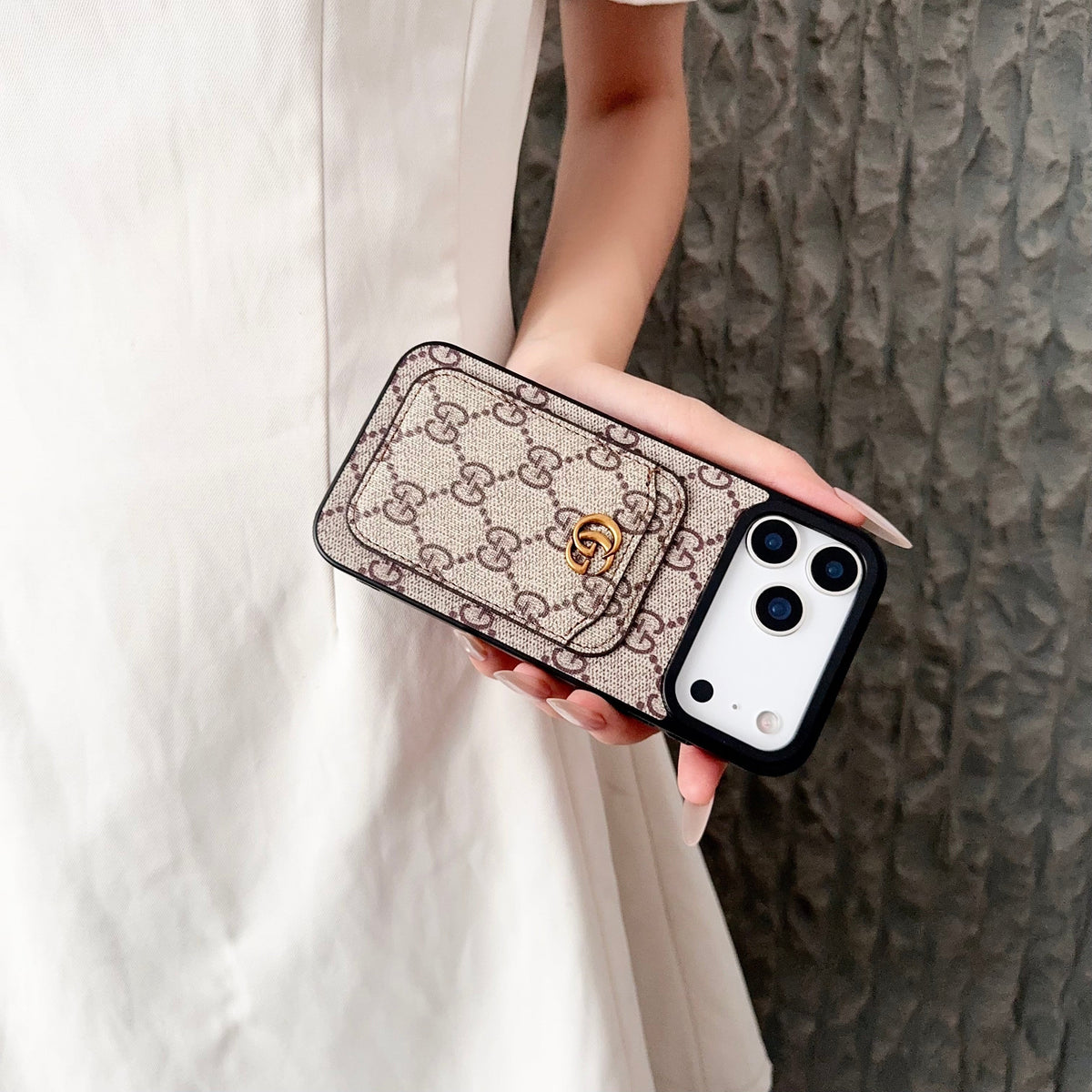 Luxury Magnetic Cardholder Signature Case - iPhone 12-18 Pro & Pro Max