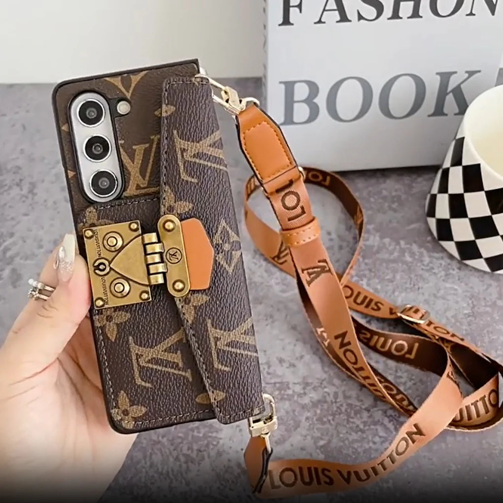 Luxury LOCK CARD BAG CROSSBODY CHAIN SAMSUNG Z FOLD CASE Roxy New