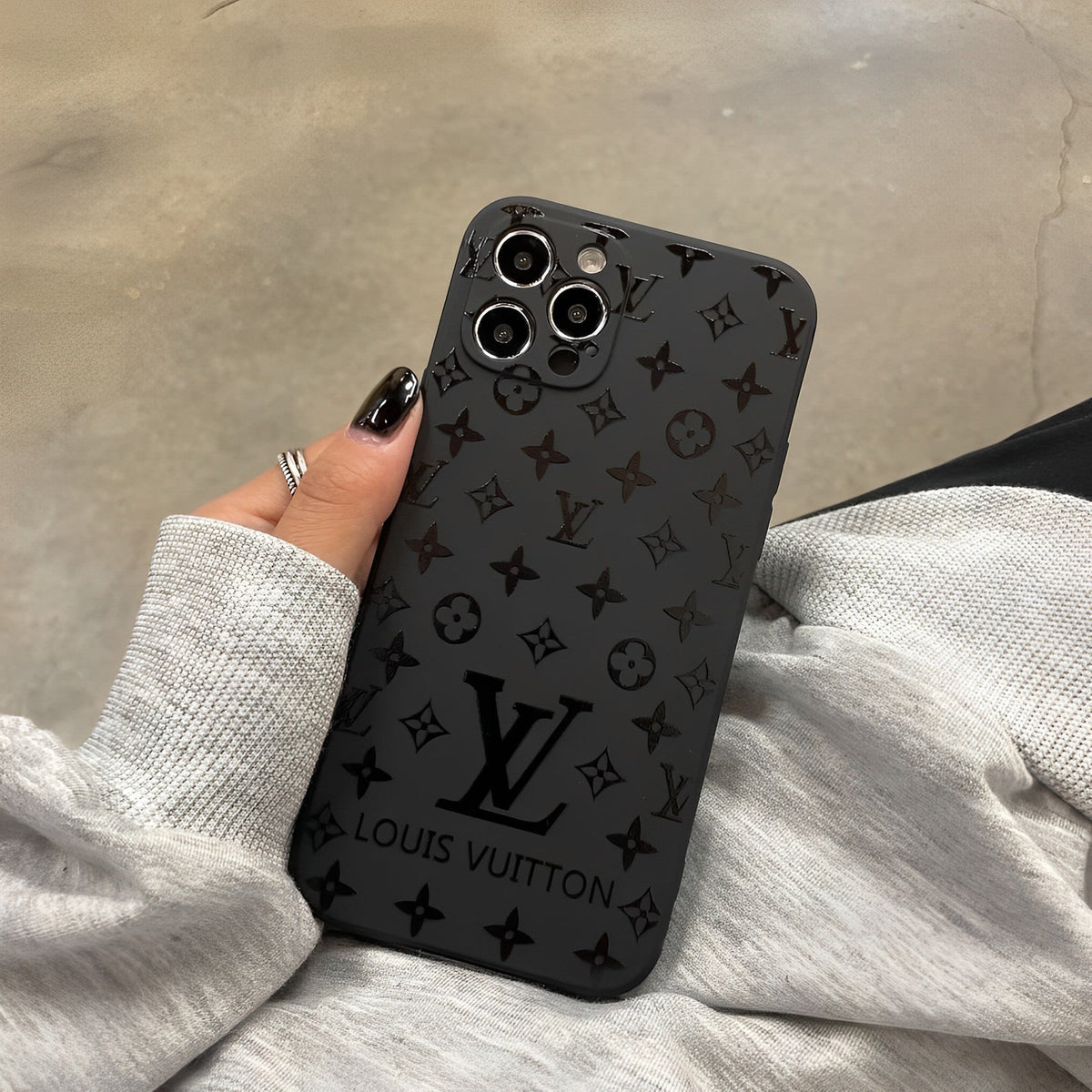 PREMIUM IPHONE CASE FOR IPHONE 16 15 14 THEROXYMOB
