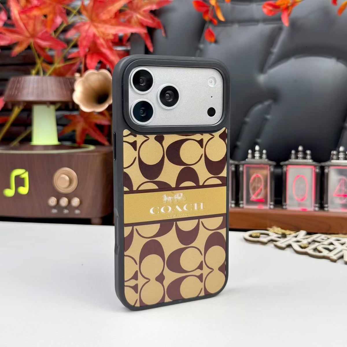 Classic Signature Stripe Pattern Case - iPhone 12-18 Pro & Pro Max