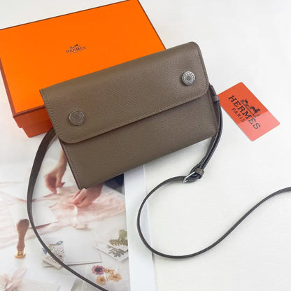 Luxury Hermes Calfskin Leather Crossbody Snap Bag