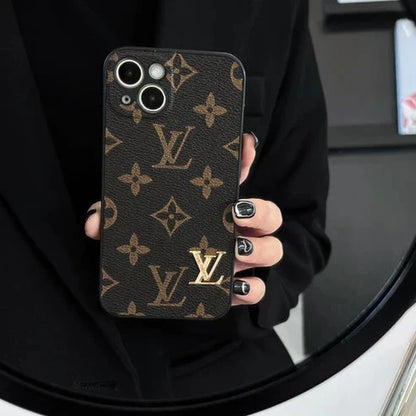 TRADITIONAL LOVE IPHONE CASE WITH CAMERA PROTECTION theroxymob